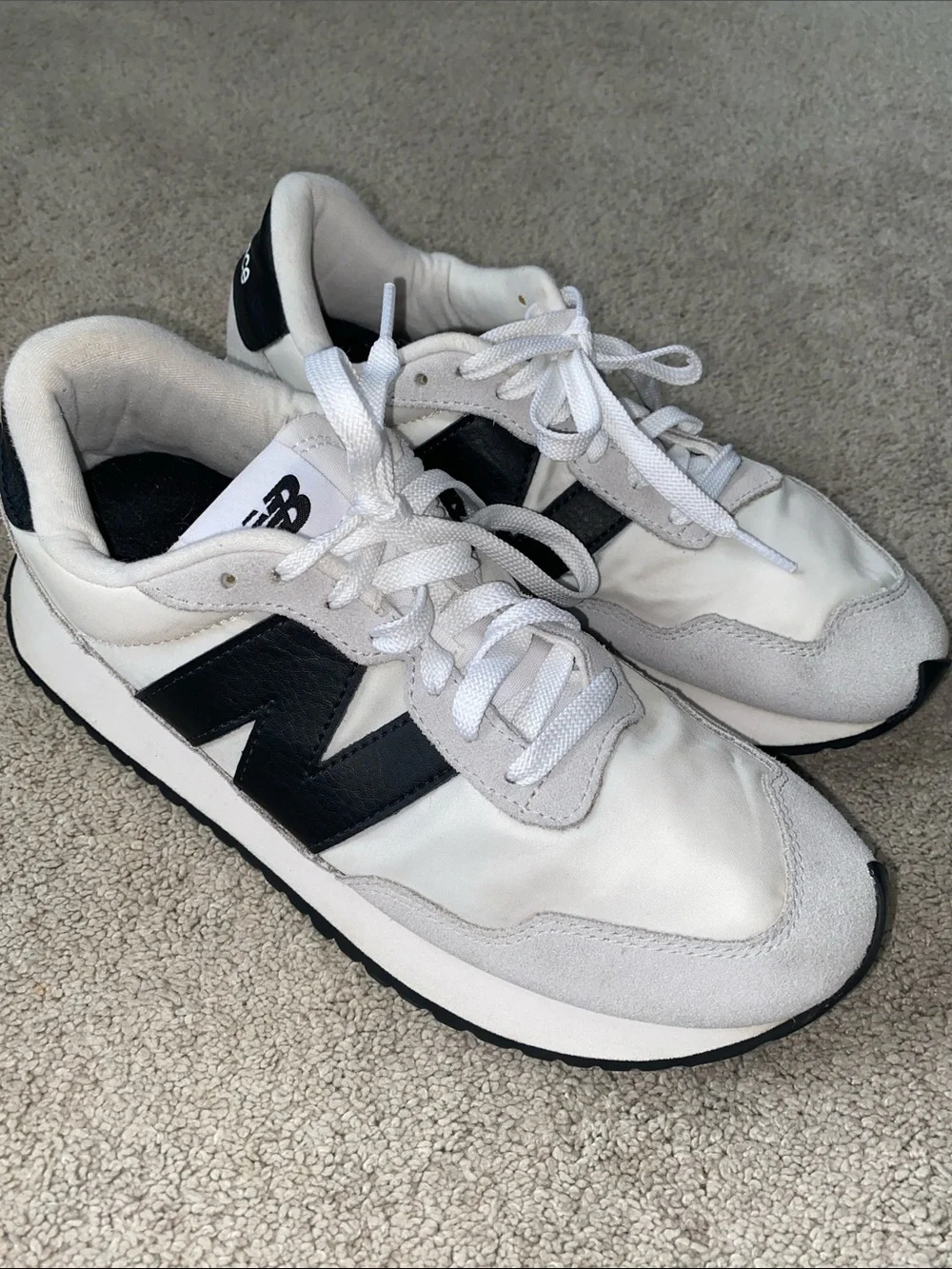 New Balance 237 Black / White WS237BW Women's Size 8.5 Men’s 7